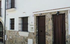 Casa Rural Isabel, En Sierra De Grazalema